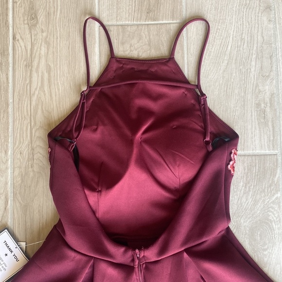 Macy’s size 1/2 fit and flare maroon dress with floral appliqué. - Picture 3 of 7
